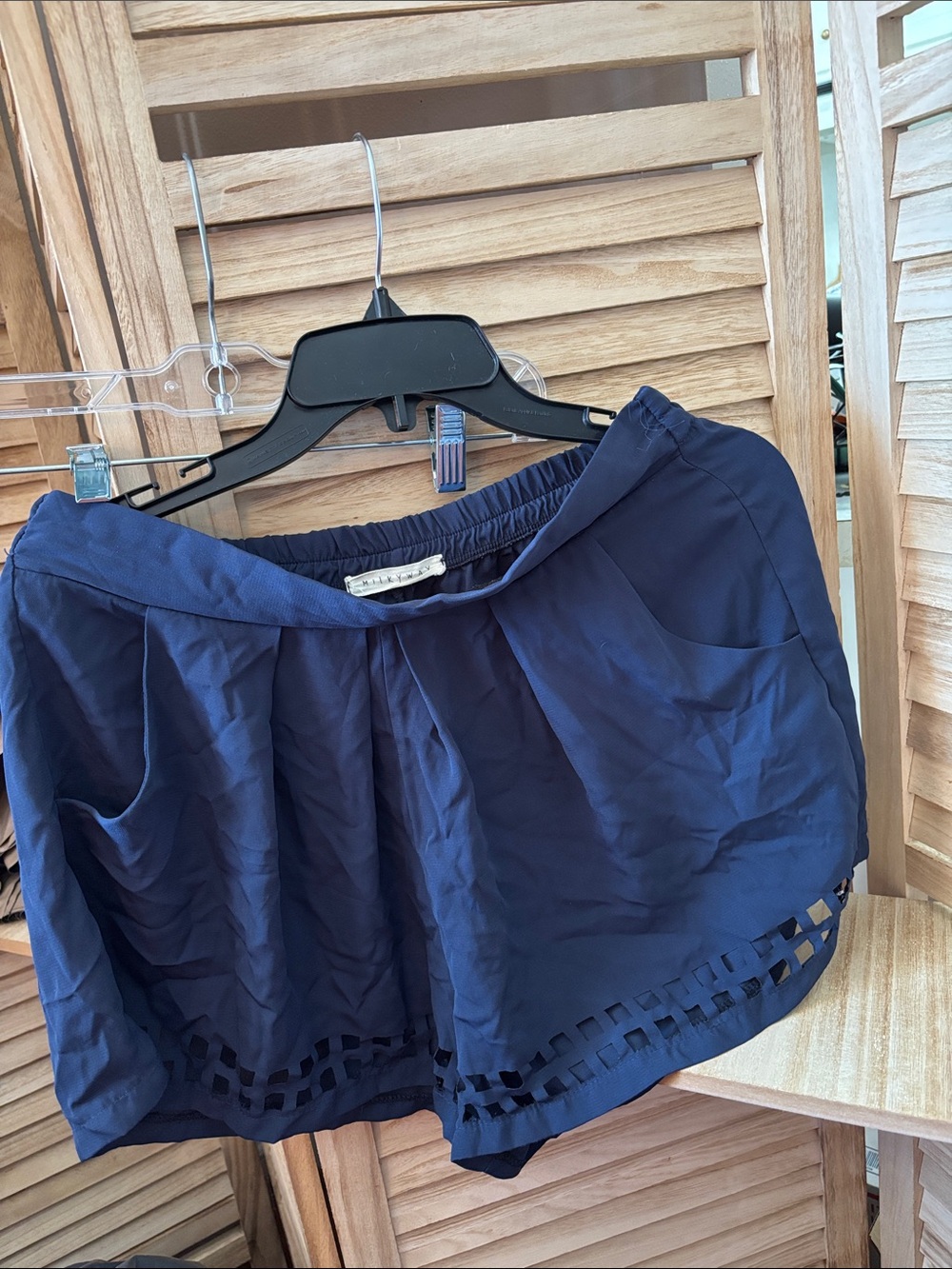 Navy Blue Cutout Hem Shorts Large